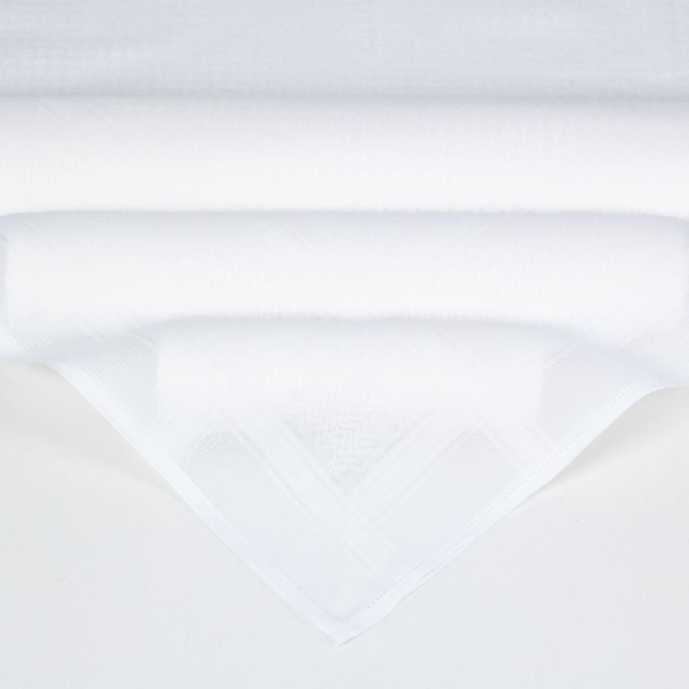 شماغ جينيفا ليونز الأبيض كلاسيك إنجليزي 2